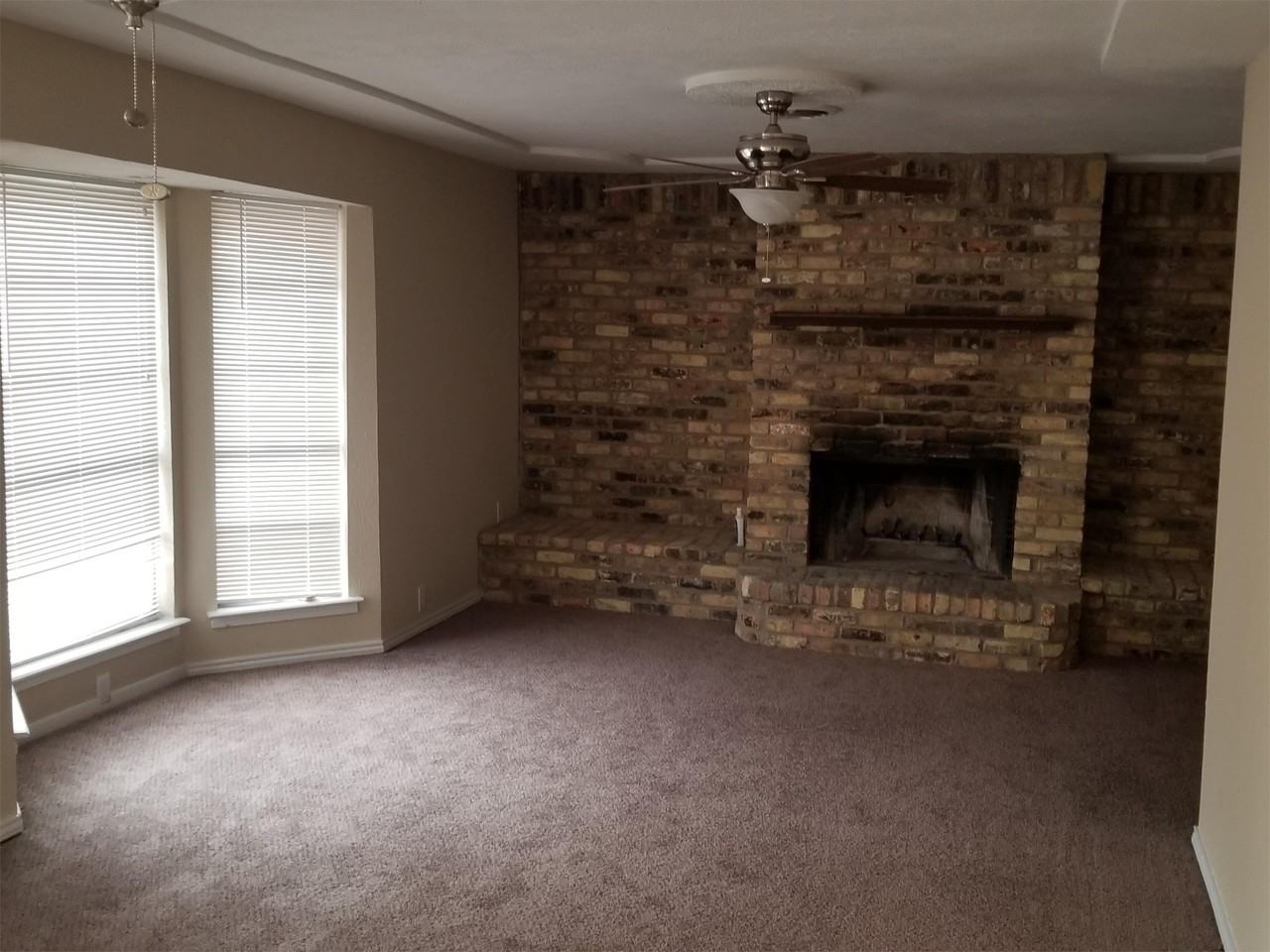 3575 Paramount Street - Photo 6 of 11