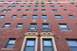 1061 W. Rosemont - Photo 1 of 1