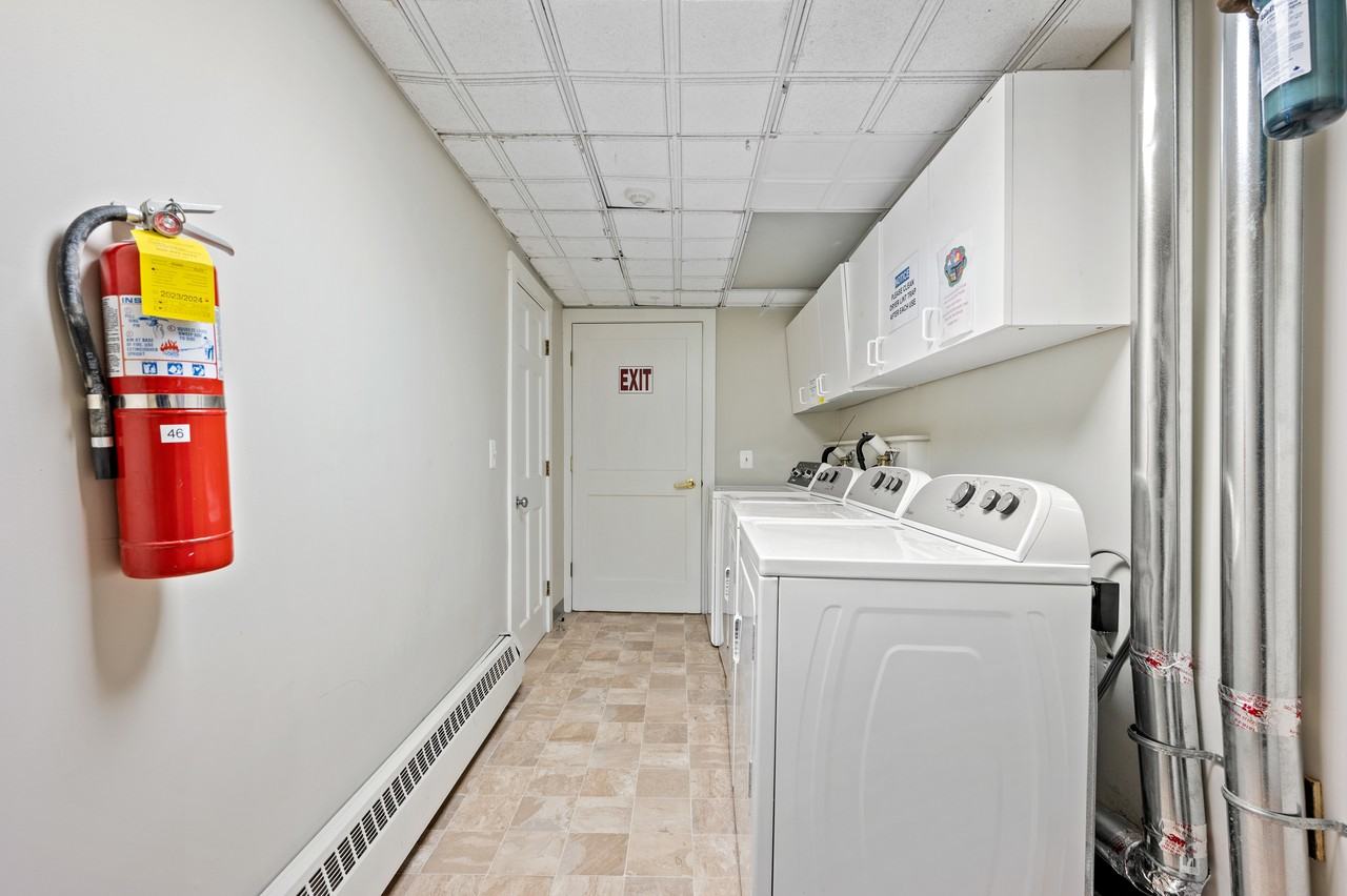 7 Oak Street - Photo 6 of 33