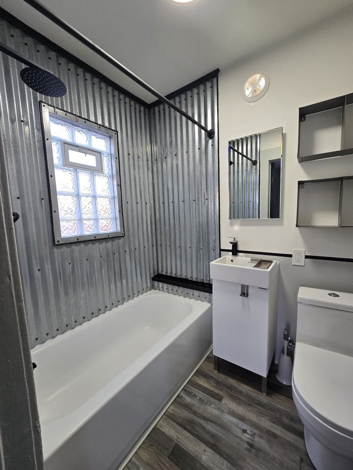 838 E 76th St #838 - Photo 5 of 6