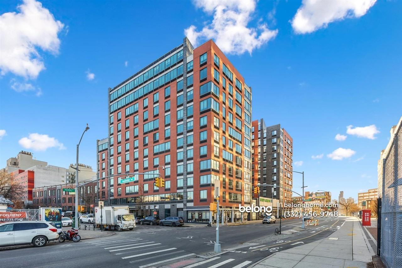 8 Vanderbilt Ave #3D - Photo 2 of 17