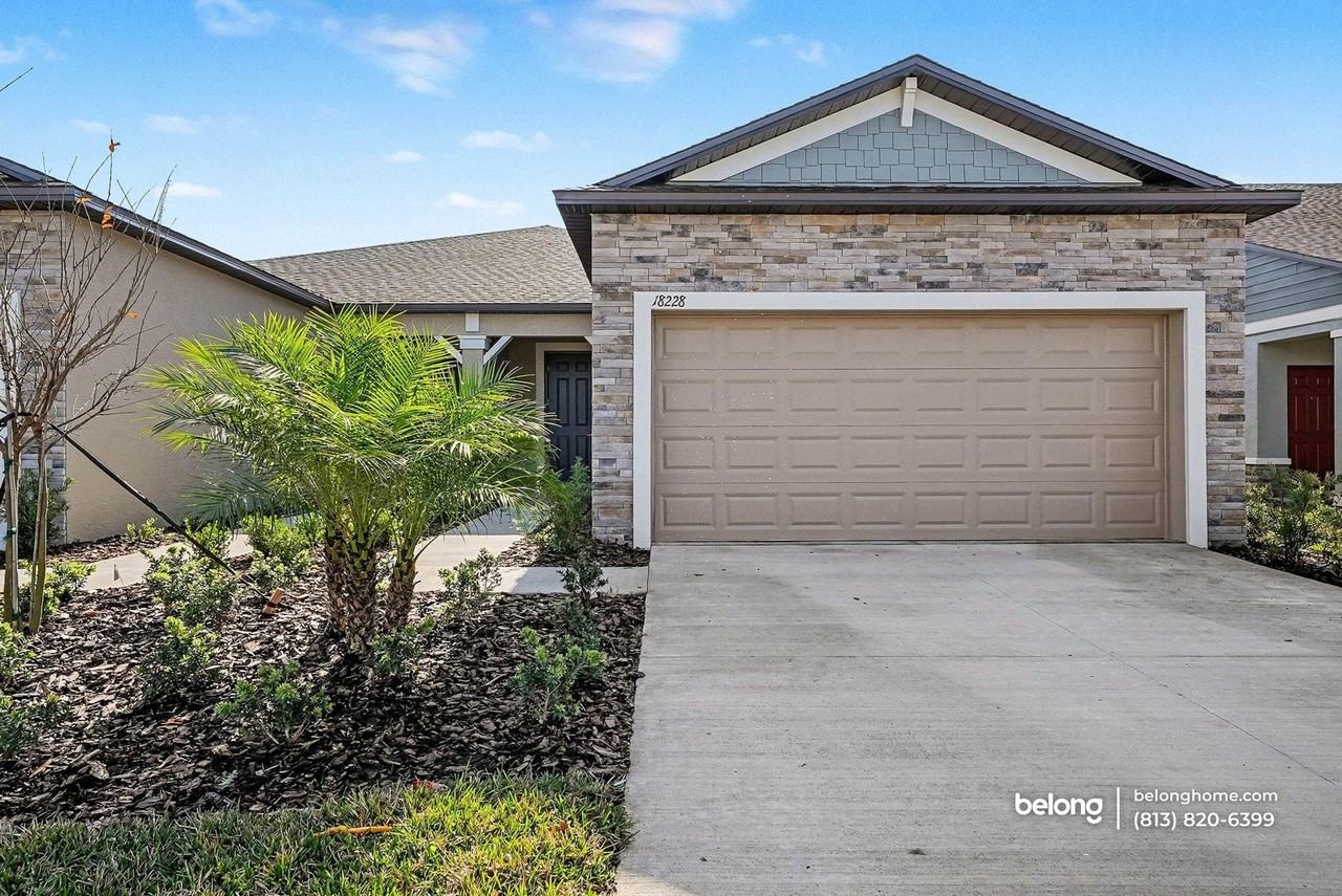 18228 Pleasantview Blvd - Photo 2 of 26