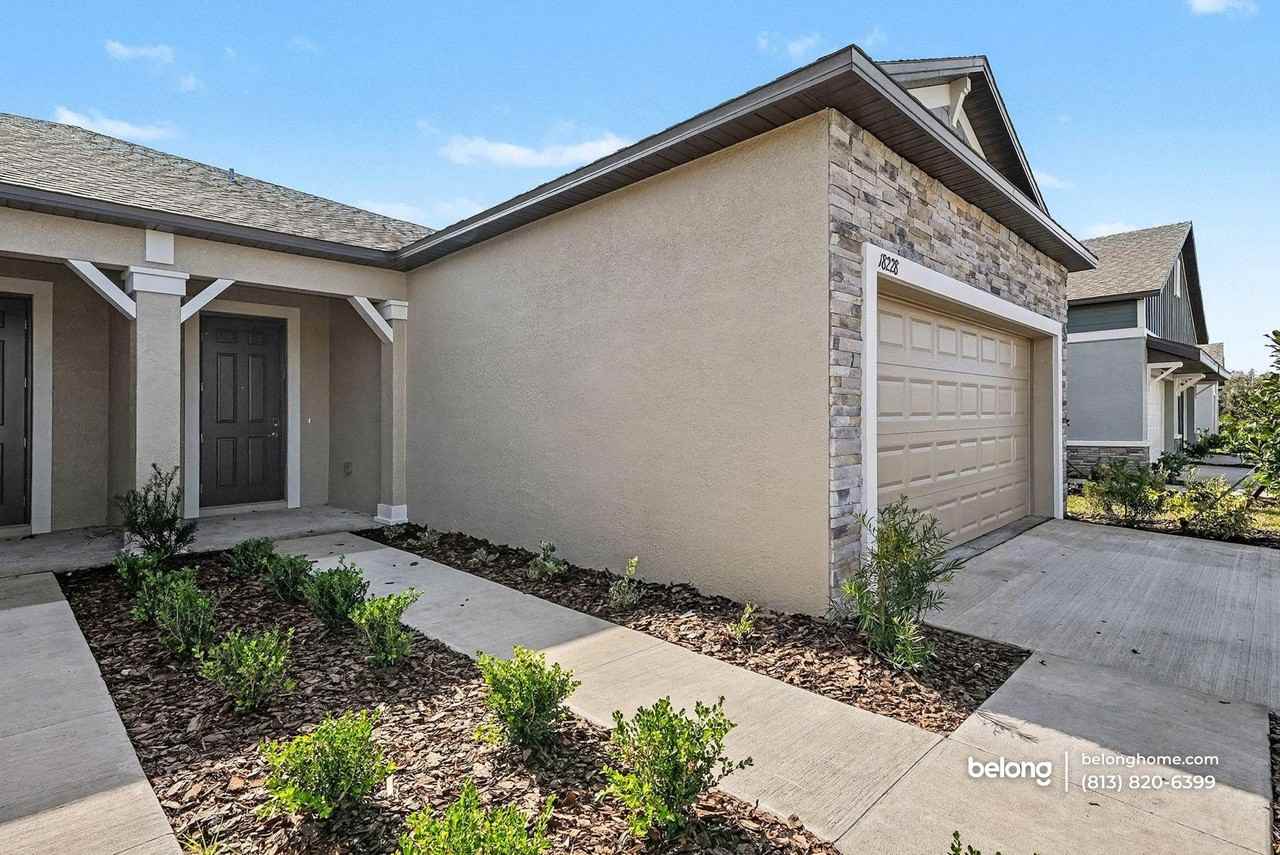 18228 Pleasantview Blvd - Photo 4 of 26