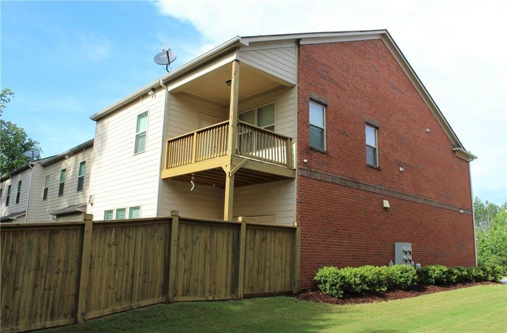 2503 Norwood Dr Se - Photo 3 of 46