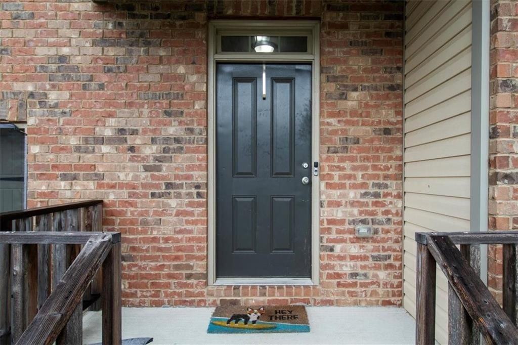 108 Aviary Ln - Photo 2 of 32