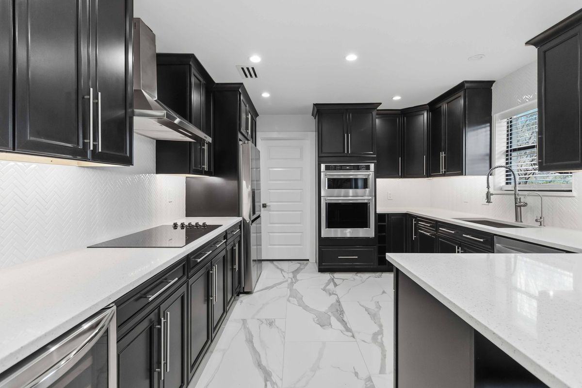 107 Oak Crst - Photo 7 of 25