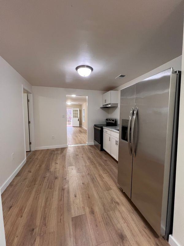 2073 Warrenton Rd - Photo 2 of 15