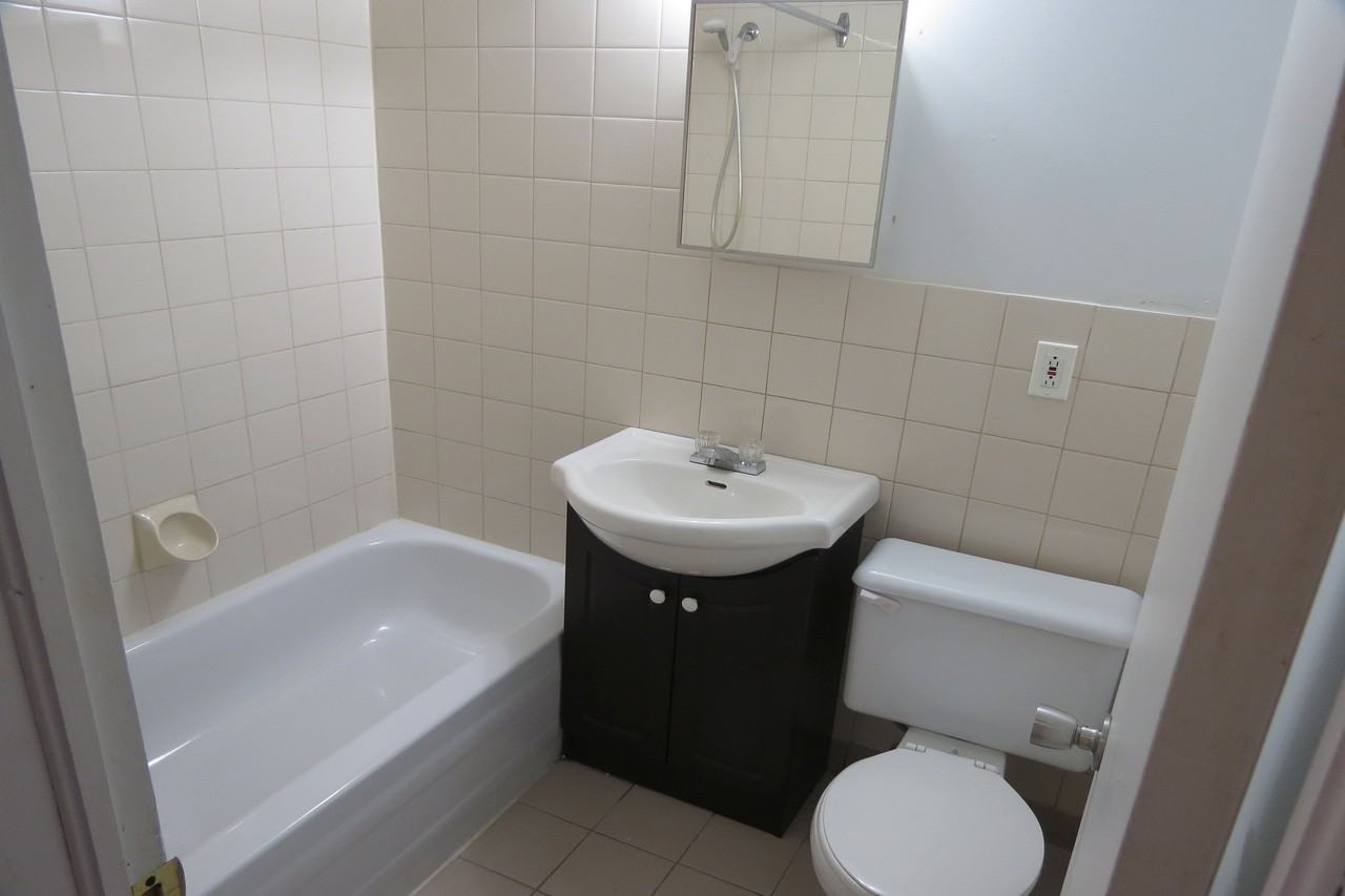 2675 Chemin Bedford - Photo 4 of 10