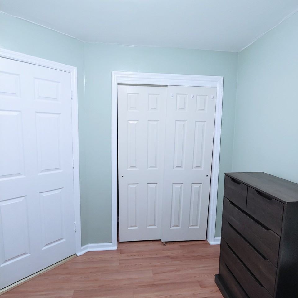 Intervale Ave & E 165th St - Photo 2 of 7