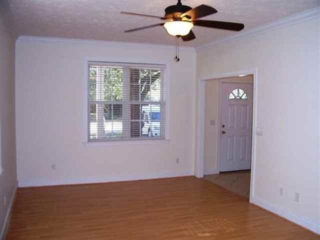7921 Lilly Pond Ln - Photo 3 of 9