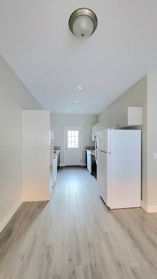 1400 Star Road #2 - Photo 2 of 12