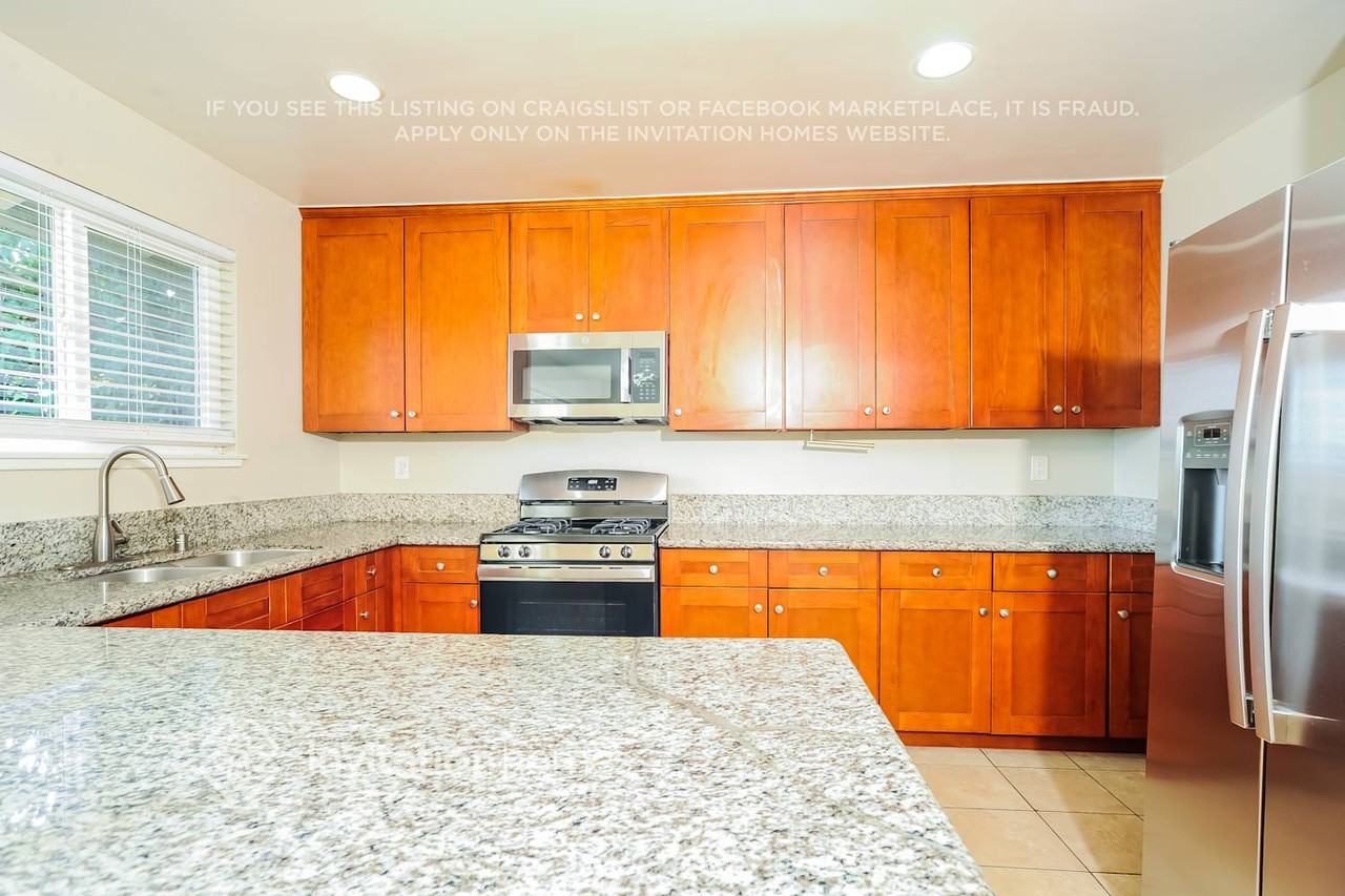 16455 Ludlow St - Photo 6 of 18