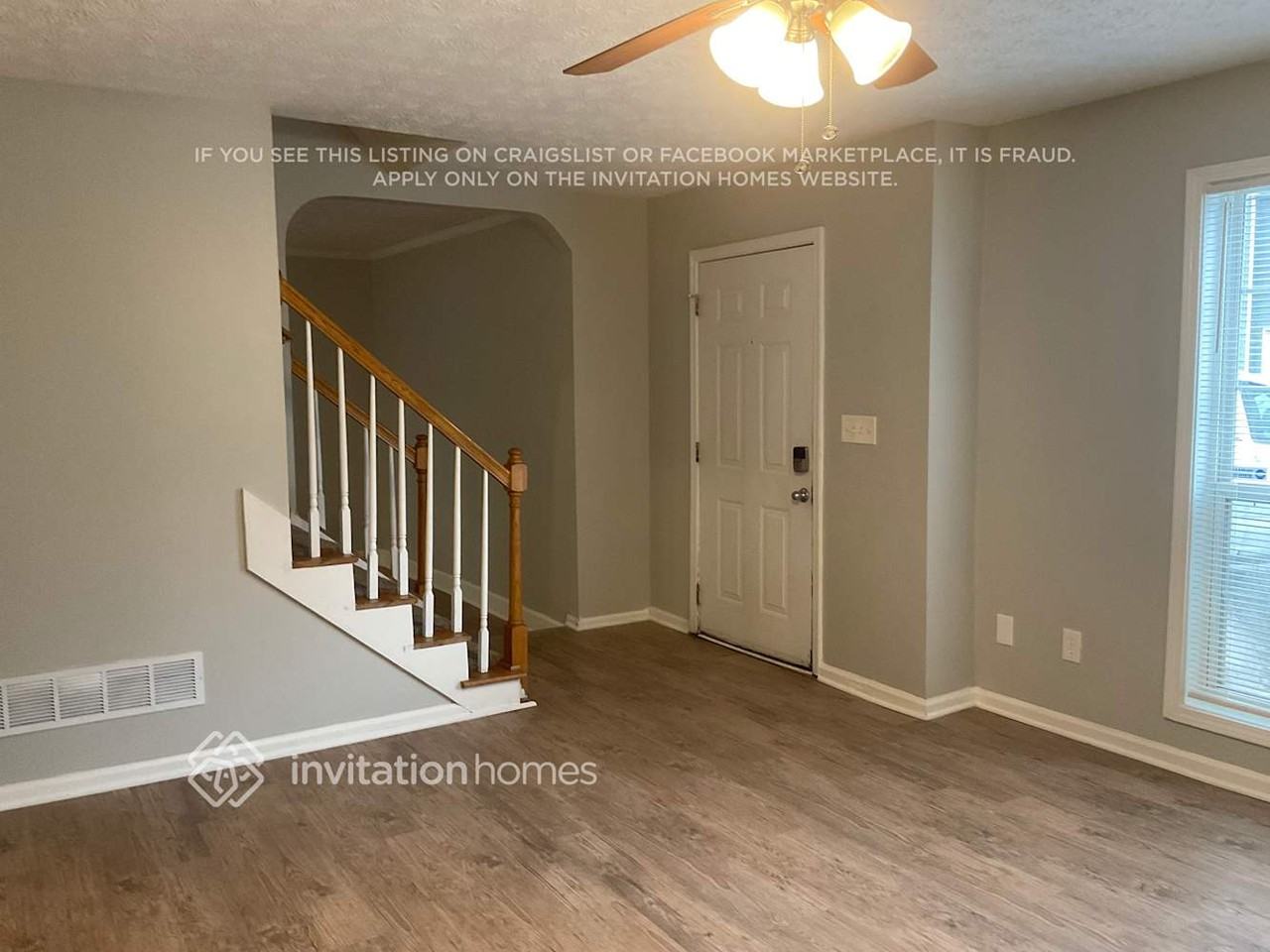 2314 Kissing Tree Ln Se - Photo 2 of 21