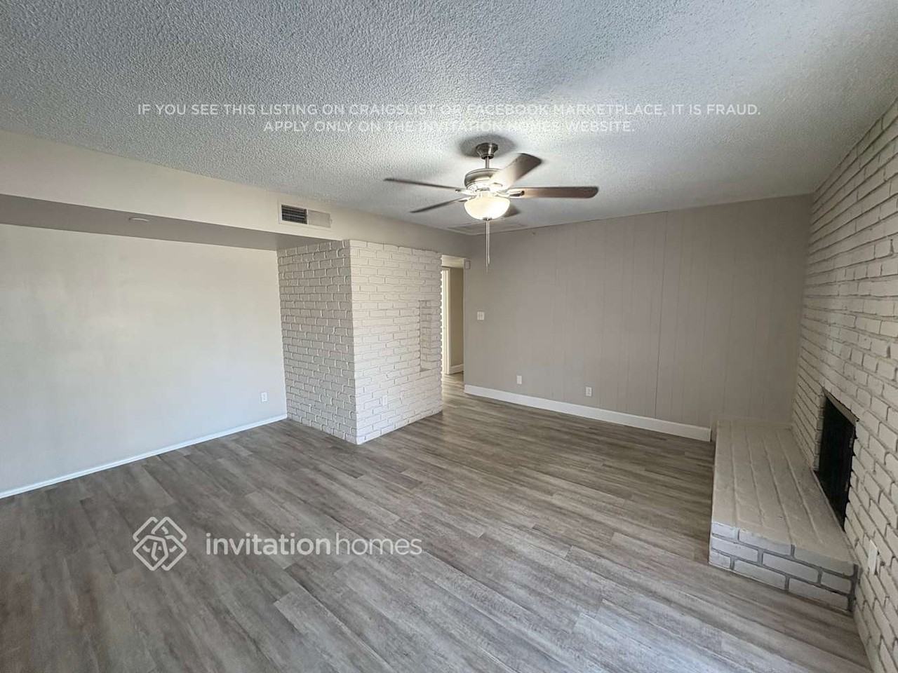 4228 W Mission Ln - Photo 3 of 19