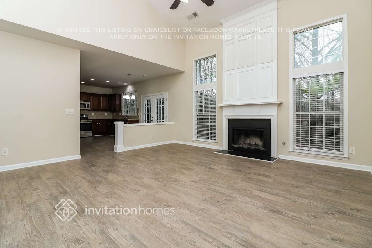 544 Watercress Dr - Photo 5 of 18