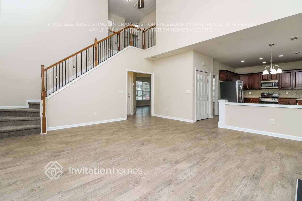 544 Watercress Dr - Photo 6 of 18
