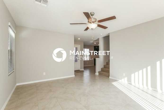 3917 South 82nd Drive - Photo 3 of 17