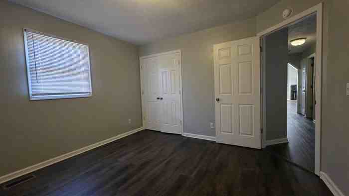 144 Whitson Rd - Photo 7 of 16