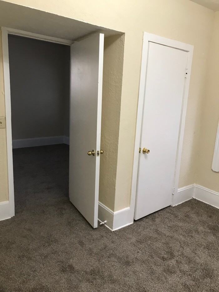 3608 Newark Ave #DOWN - Photo 5 of 7