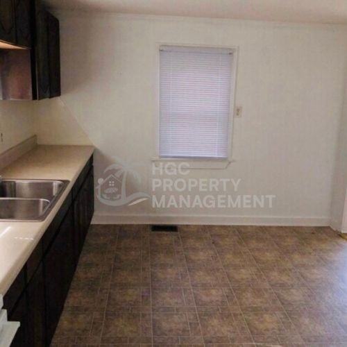 112 S New St #112 - Photo 4 of 8