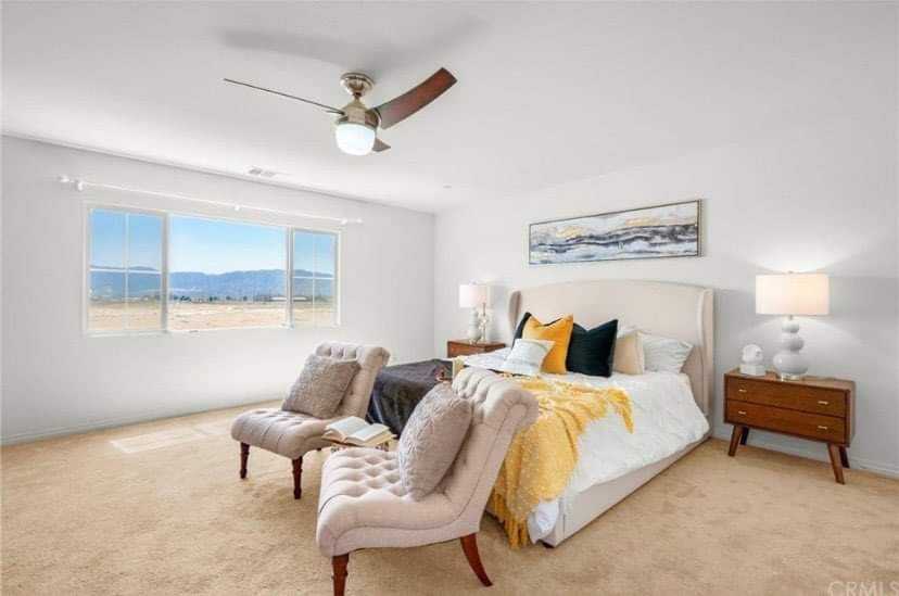 13744 Dellbrook St #8