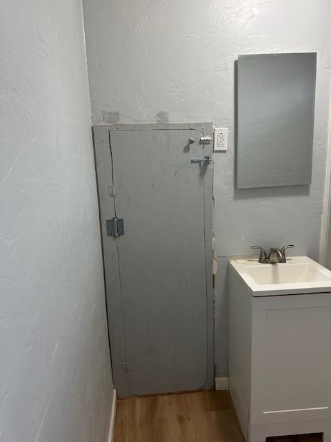 153 Kenmass Ave #8-9 - Photo 3 of 8