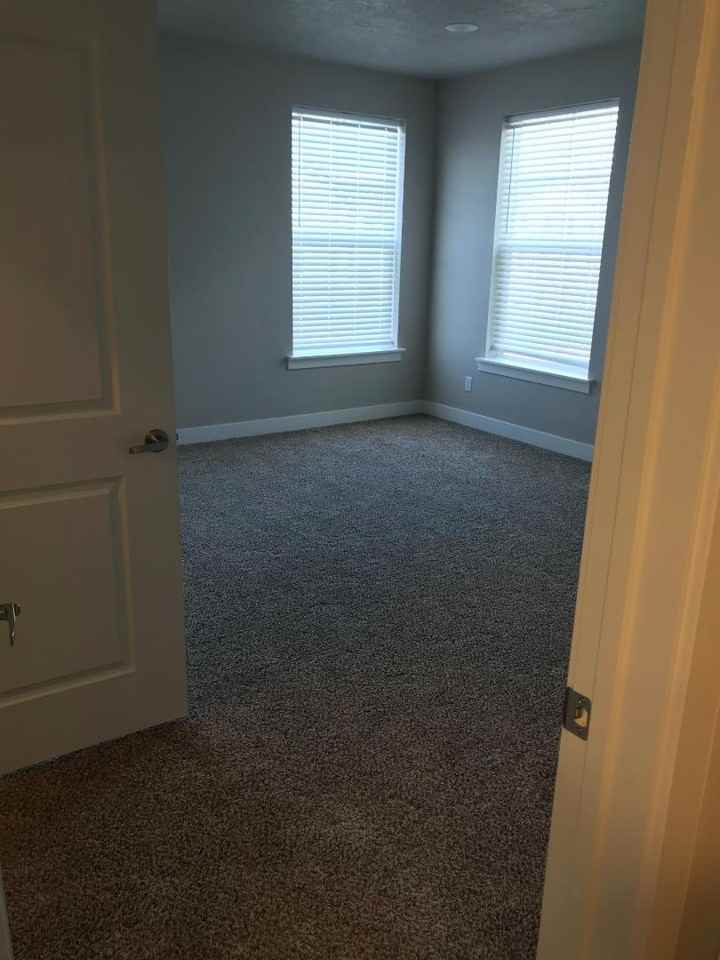 1128 S 820 E - Photo 6 of 16