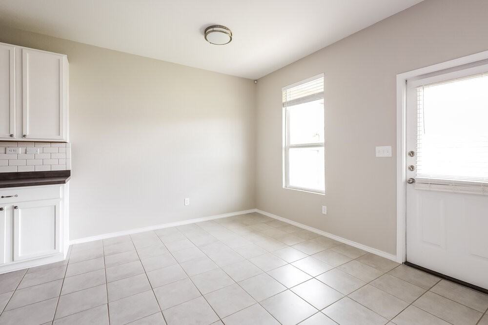 12024 Silver Lining - Photo 6 of 17