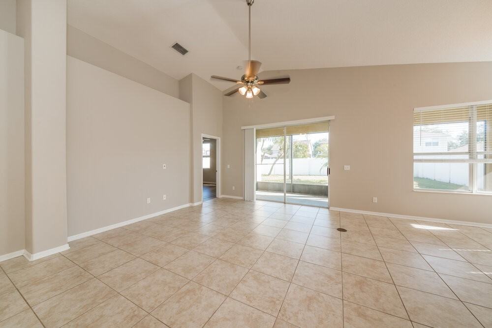 12838 Hampton Hill Dr - Photo 5 of 16