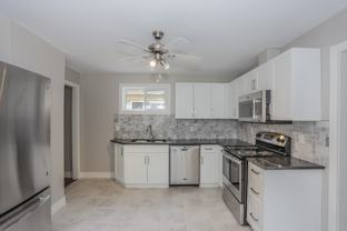 87 Oxford Street West - Photo 1 of 1