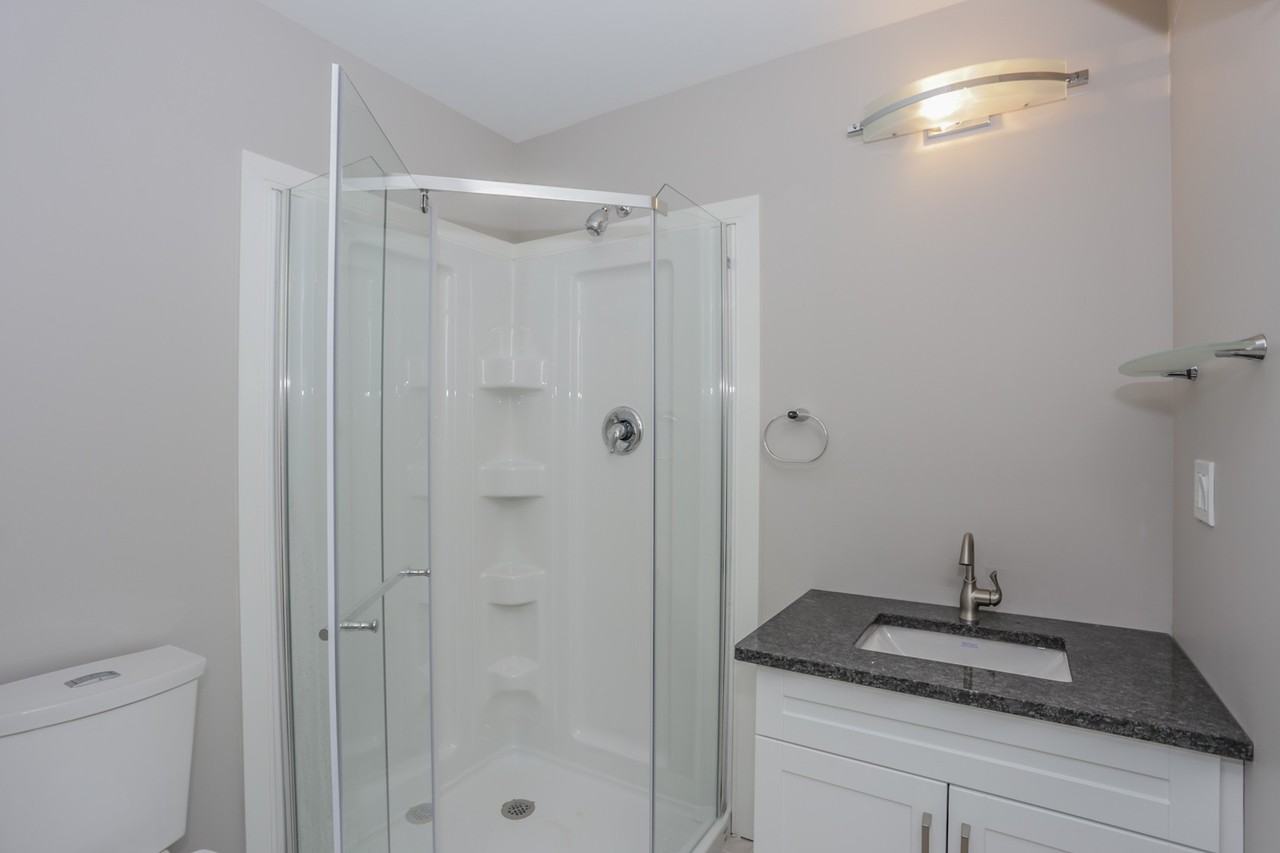 87 Oxford Street West - Photo 6 of 12