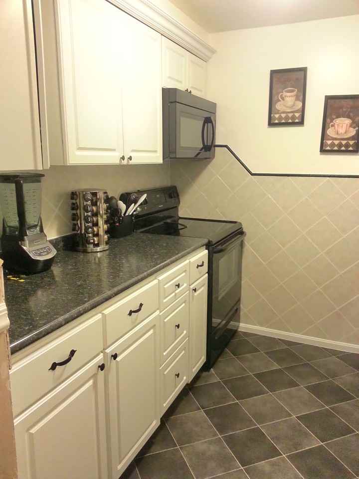 180 Main St #F132 - Photo 6 of 27