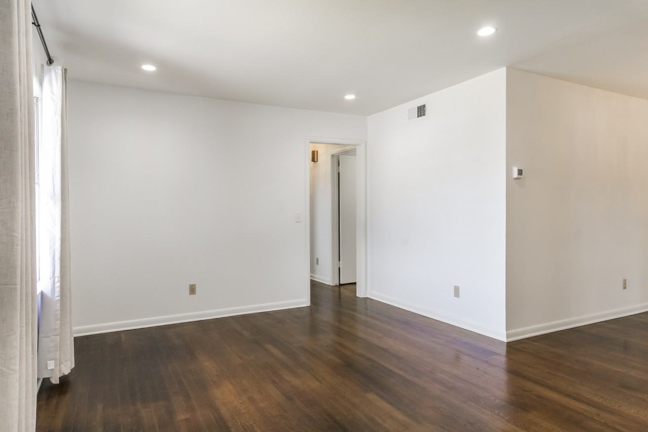 1516 Sheffield Rd #NA - Photo 4 of 17