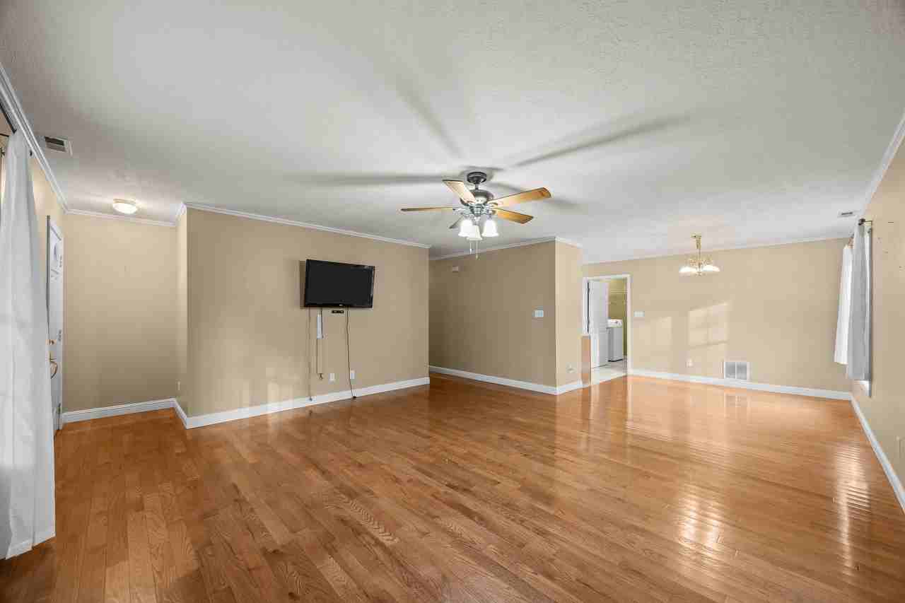 73 Waters Rd #1 - Photo 4 of 19