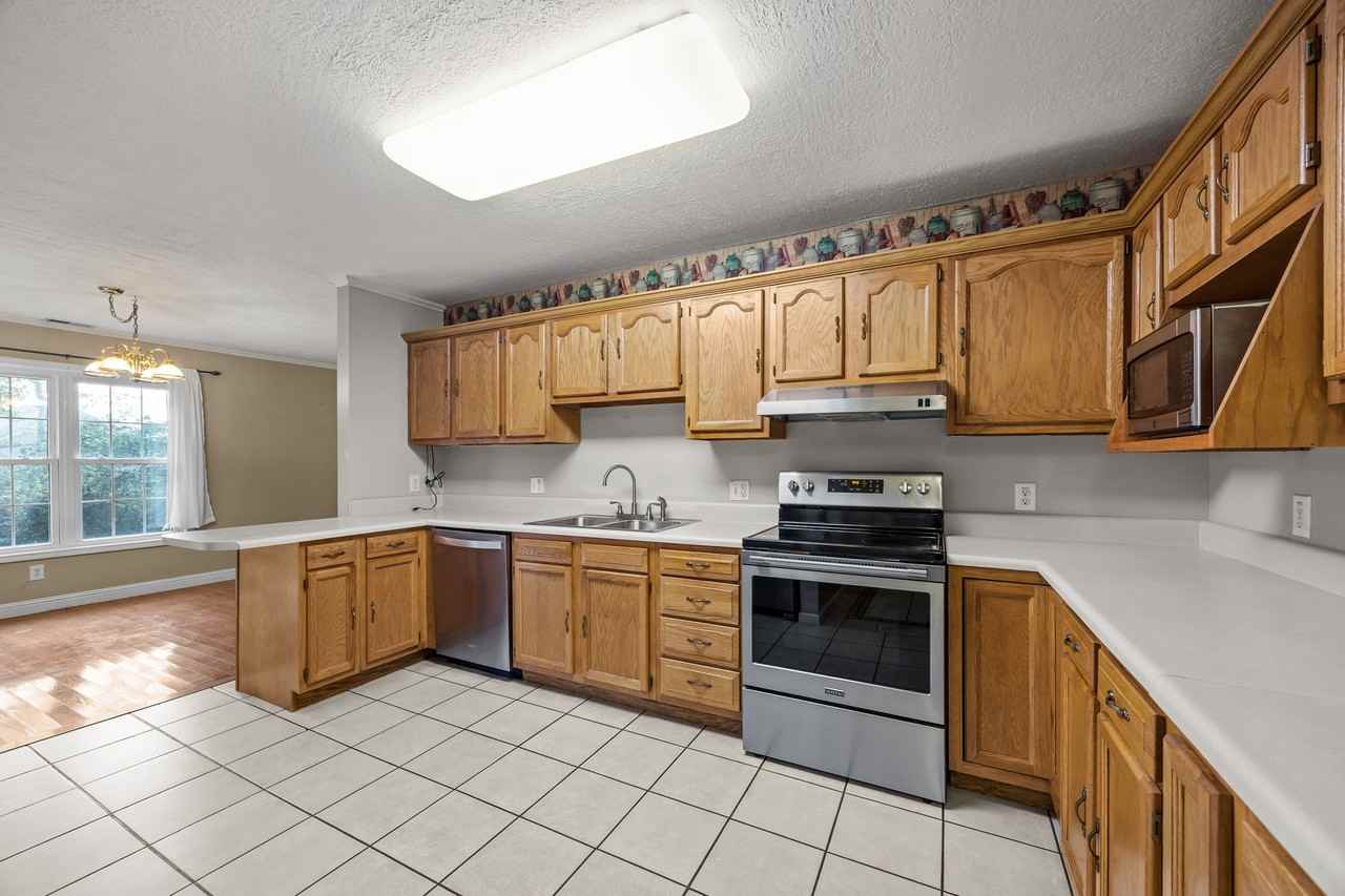 73 Waters Rd #1 - Photo 6 of 19