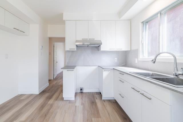 304 75e Avenue - Photo 3 of 35