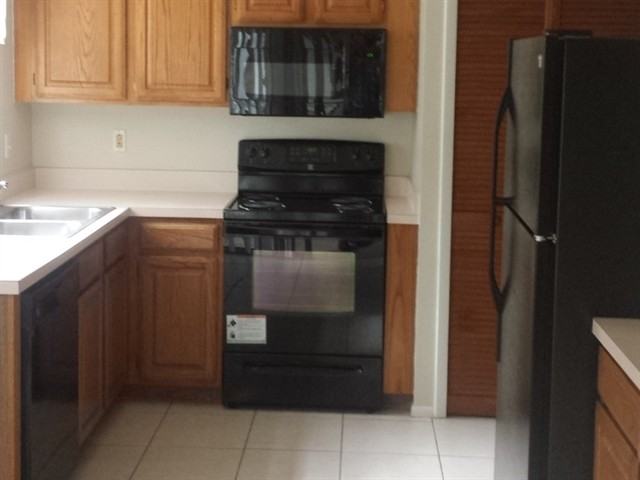 5120 Mystic Point Ct - Photo 3 of 22