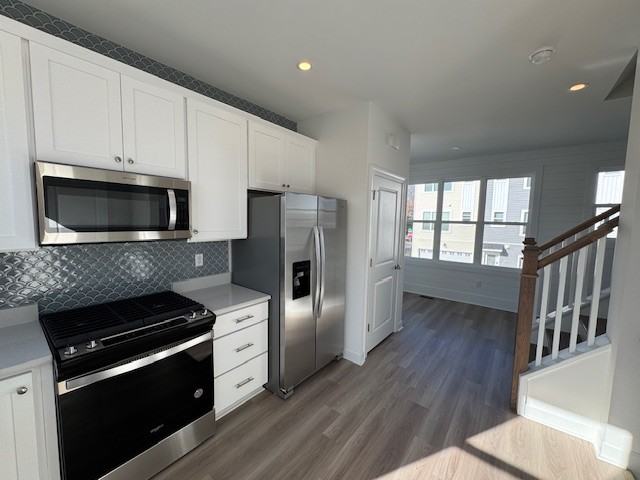 909 Baltic Ave #1 - Photo 3 of 21