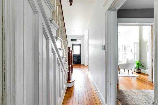 2411 Kensington Ave #1 - Photo 5 of 25