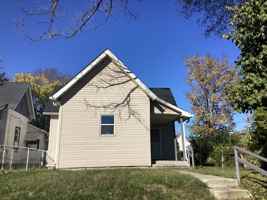 featured image of 1330 Roache St #1