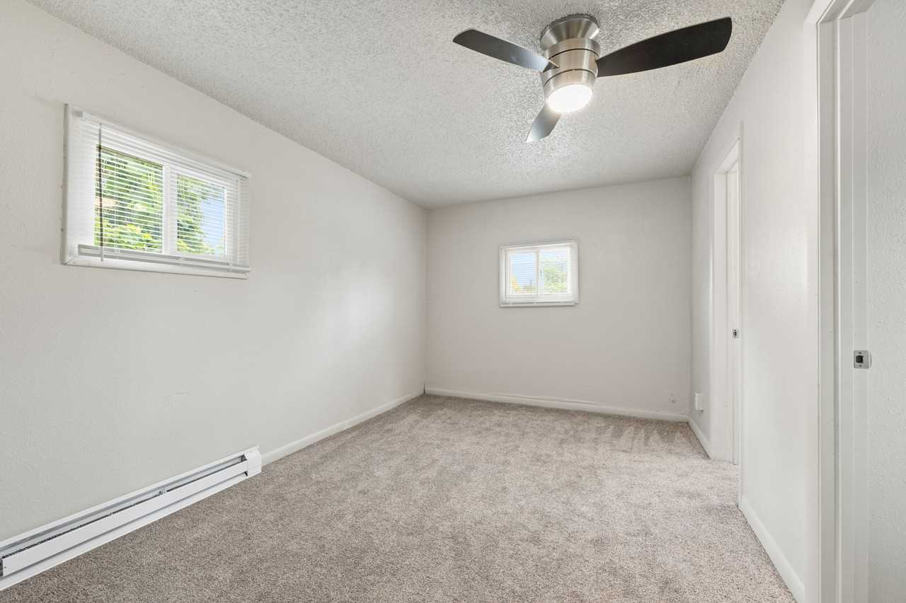 1709 1/2 Belmont Avenue #1/2 - Photo 5 of 15