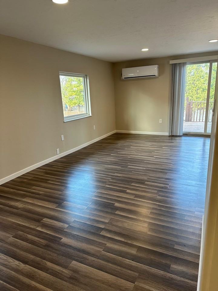 1414 S Rebecca Ln #1 - Photo 3 of 20