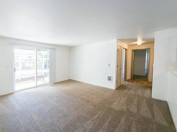 18505 Sw Stubblefield Way - Photo 5 of 14