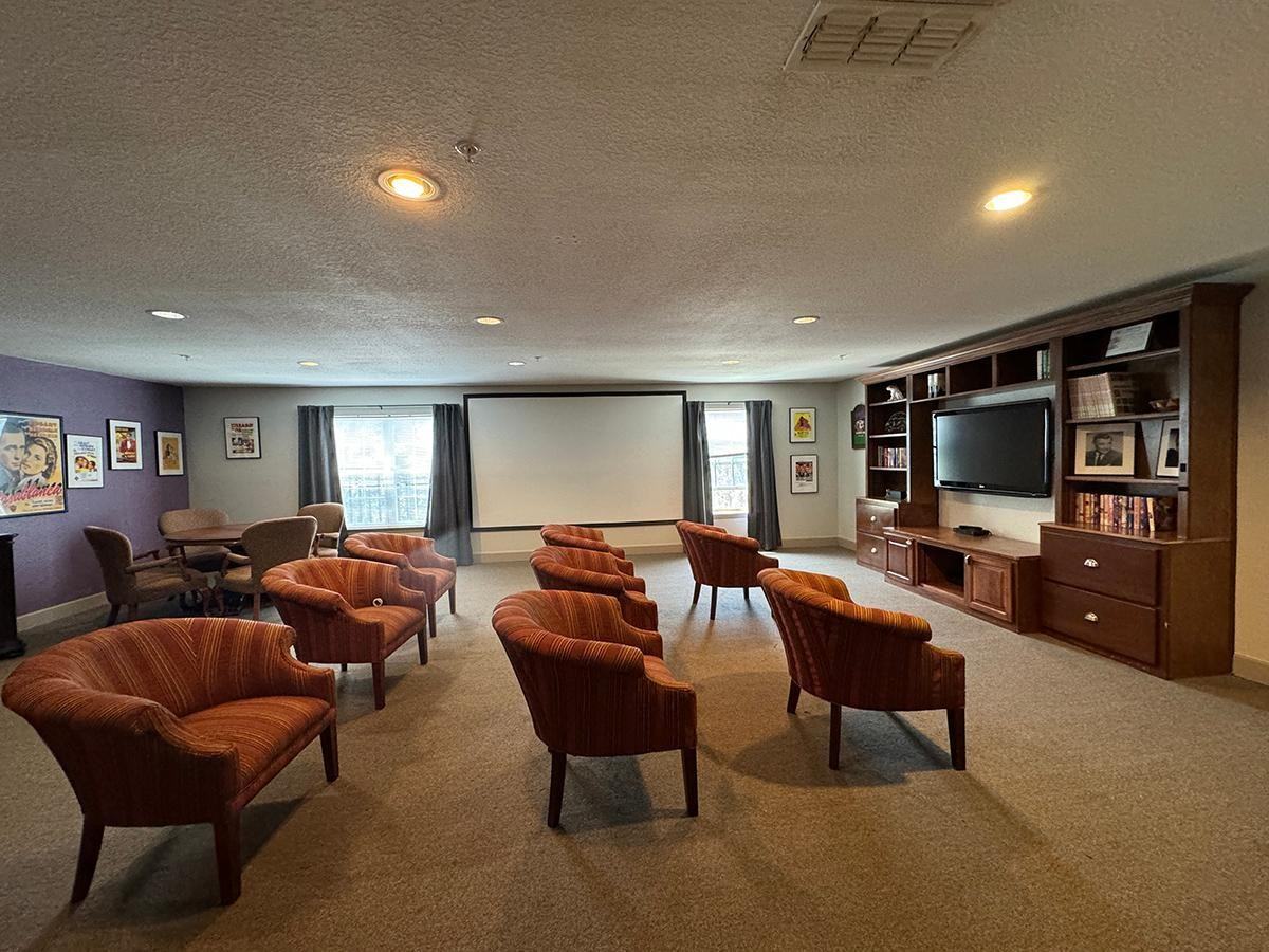 3907 Redwing Cir - Photo 5 of 8