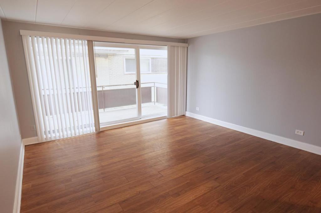 12544 Fairview Ave - Photo 3 of 12