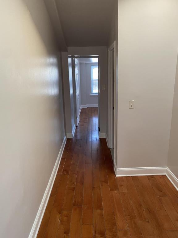 347 S Mount St - Photo 6 of 22