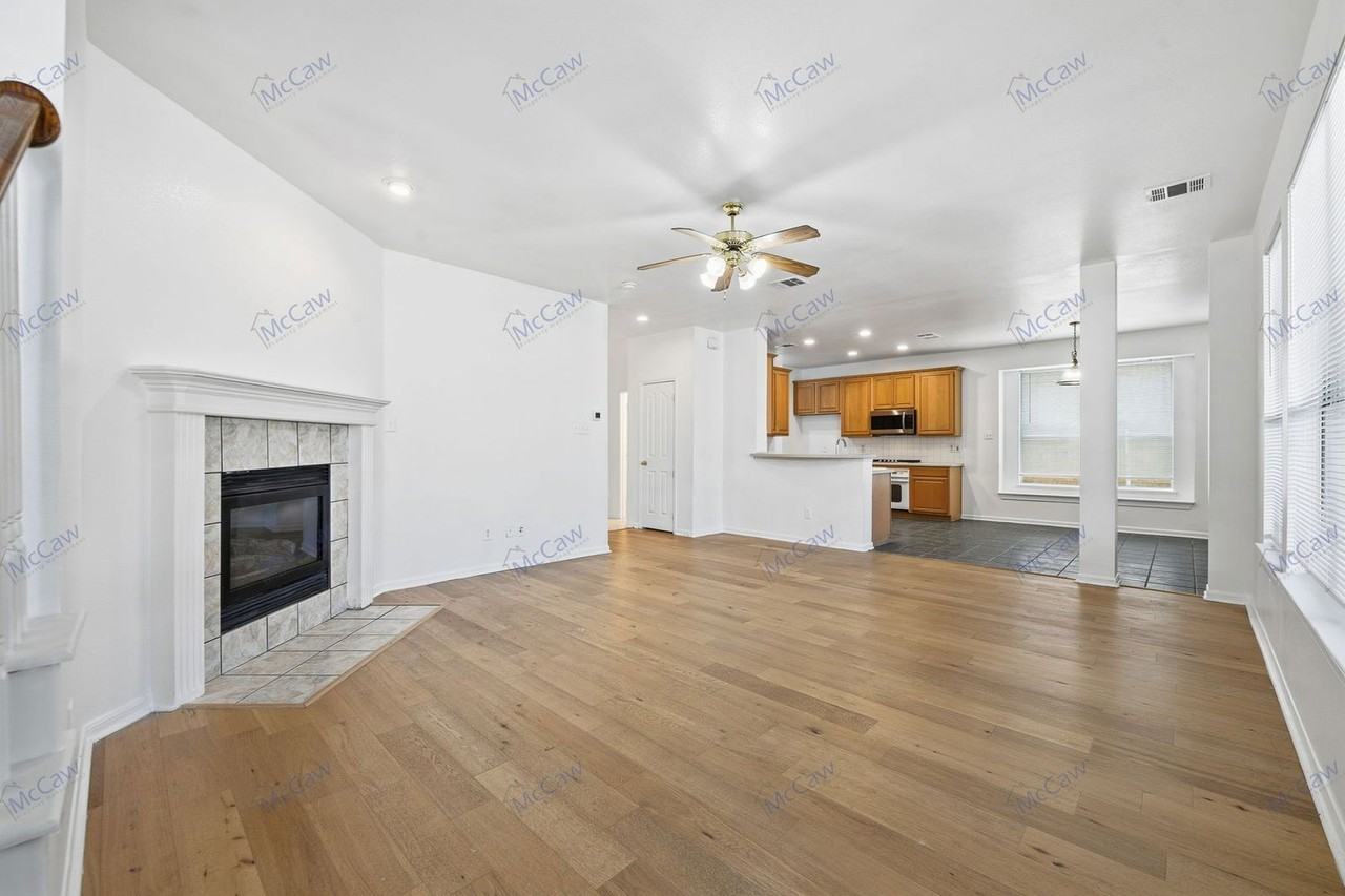 3833 Tidball Dr - Photo 7 of 35