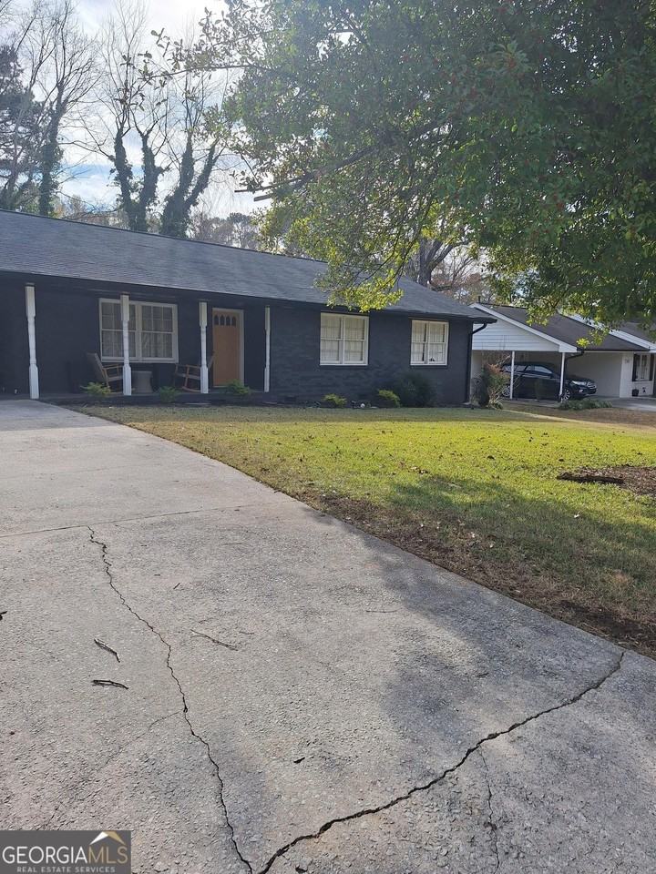 1605 Brockett Rd - Photo 2 of 13