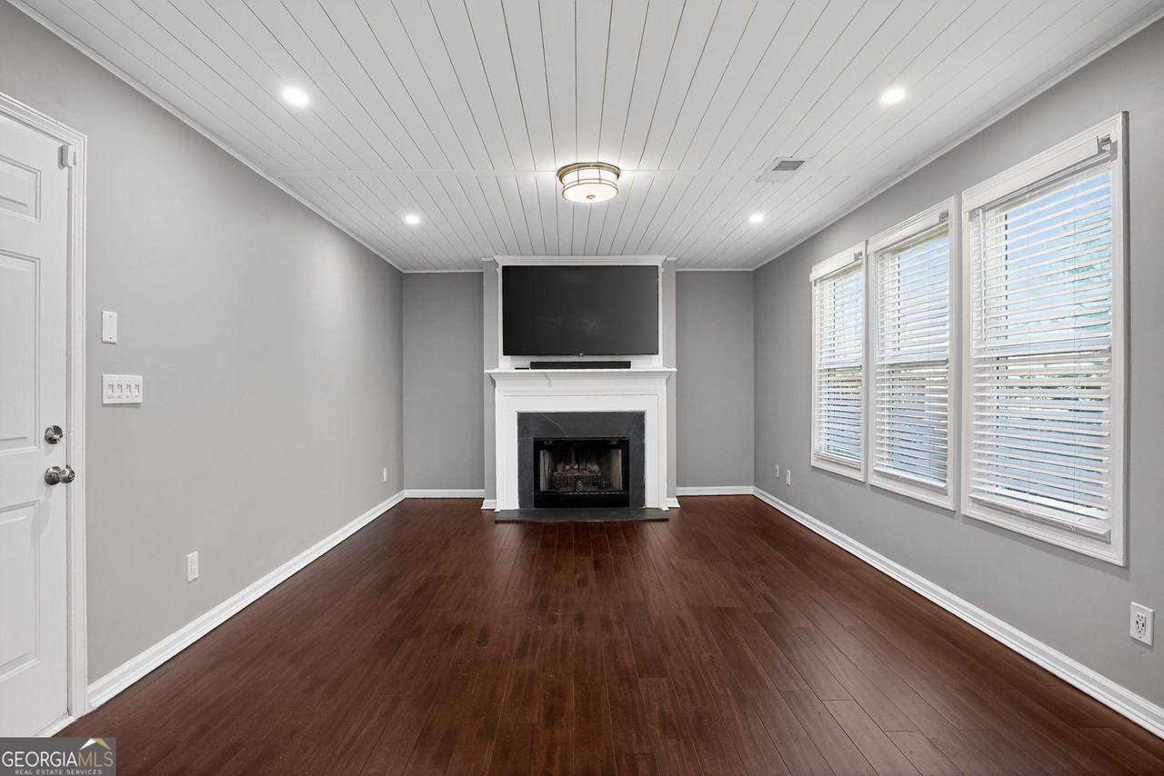 1234 Carriage Trace Cir - Photo 6 of 18