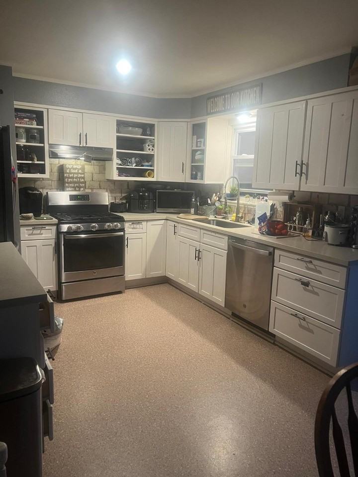 1550 Server Dr - Photo 3 of 16